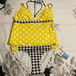 Houndstooth and yellow polka dots tankini (large)